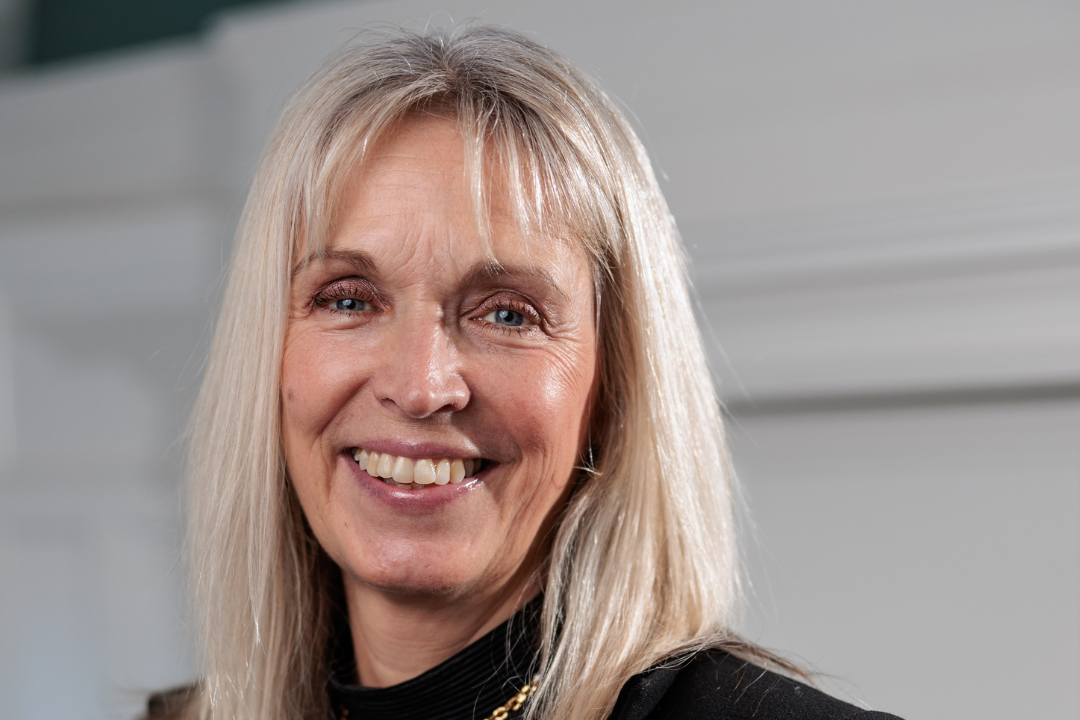 Louise Parnell